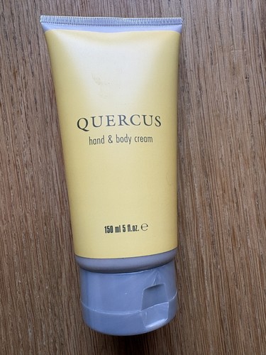Quercus body and hand - body,