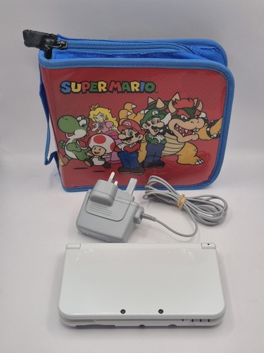 New nintendo 3ds - nintendo, white