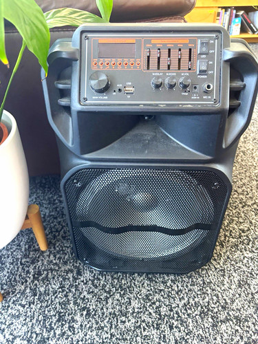 Portable wired speaker - portable,