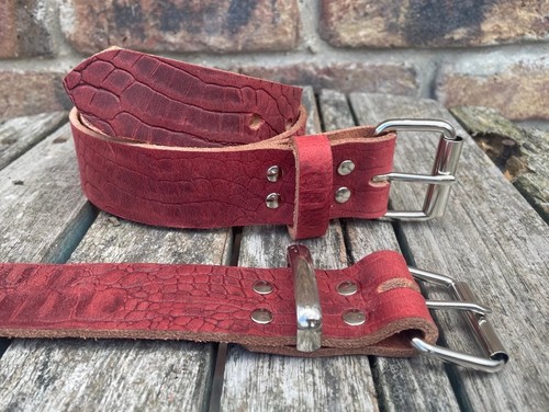 Red crocodile look - red,