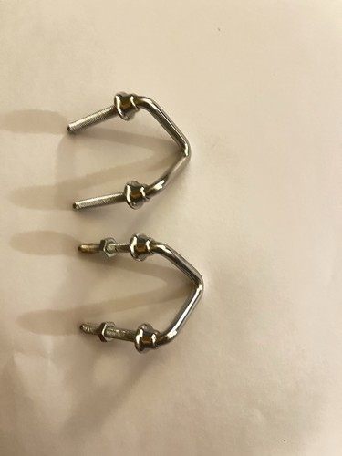 Accordion strap brackets - strap,