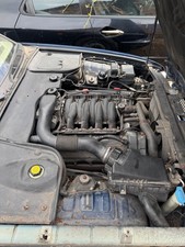 jaguar xj8 4.0 V8 engine and