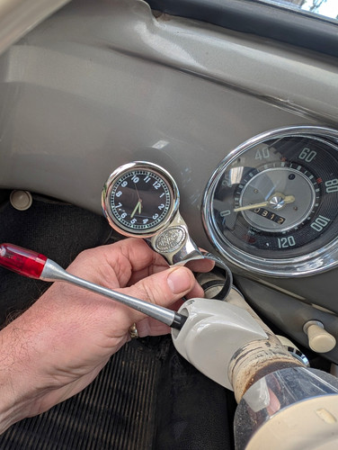 Steering column gauge holder - steering,