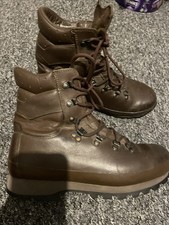 Army Altberg Defender Combat