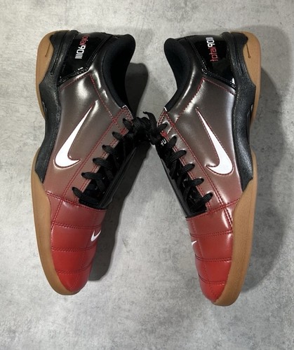 Nike total astro - astro, sole