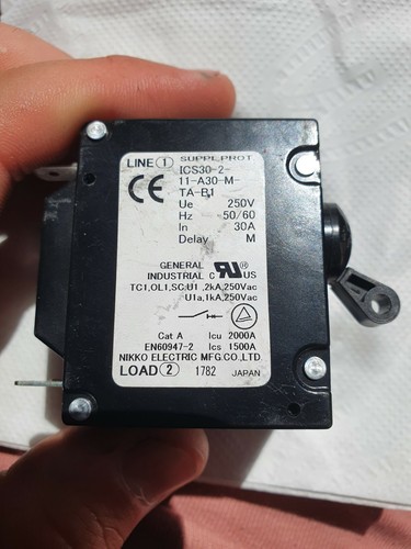 Arcgen 32a circuit breaker - 32a,