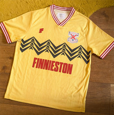 Finnieston Clothing Clydebank FC scottish football shirt yellow size S / M