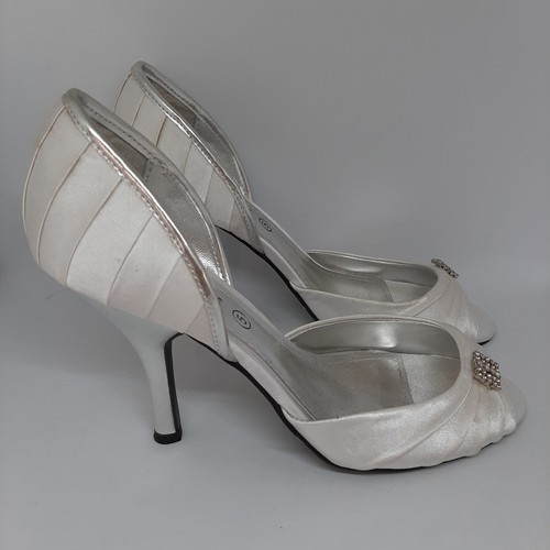 Anne michelle satin bridal - anne,