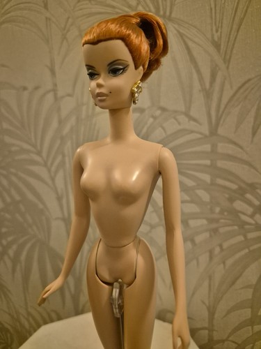 Nude doll only happy - nude,