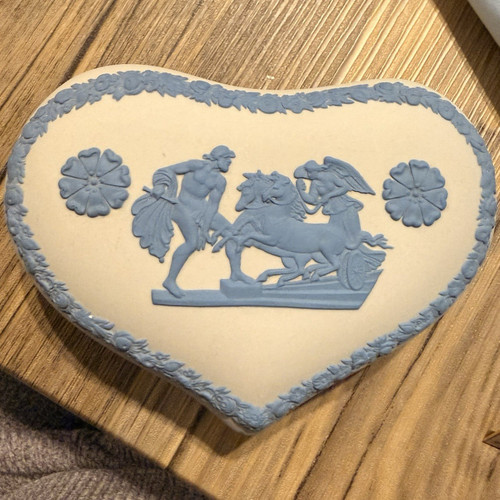 Wedgwood heart shaped - wedgwood, heart-shaped