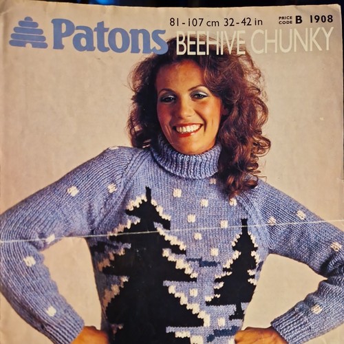 Patons 1908 intarsia - tree, snow