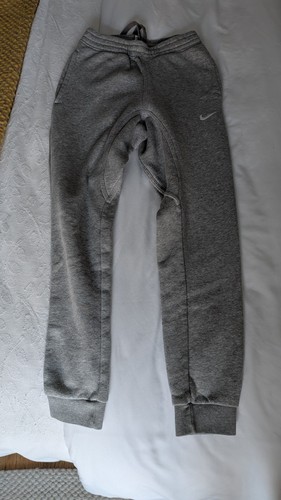 Nike boys tracksuit - xs,