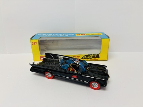 Corgi toys 267 batmobile red - toys,