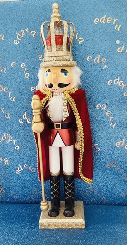 Wooden king nutcracker - king,