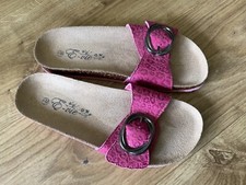 Ladies 7 Sandals Slip on Flip