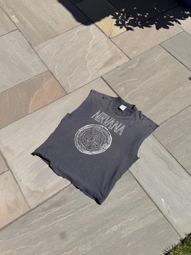 Vintage nirvana vestibule - vintage,