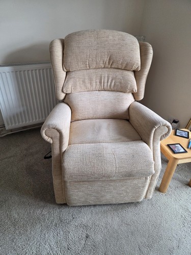 Rise and recline electric - and,