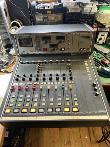 Eela s340 broadcast - console, 4