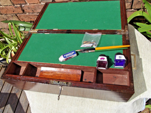 Mahogany writing - mahogany,