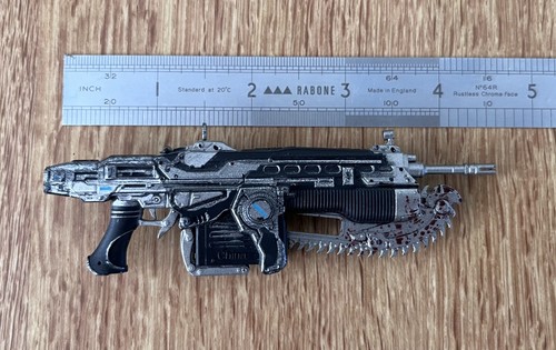 Gears war lancer replica - of,