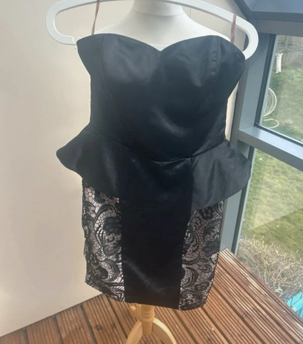 Lipsy london black strapless - london,