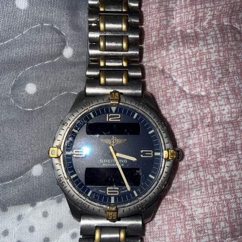 This vintage breitling - is, a