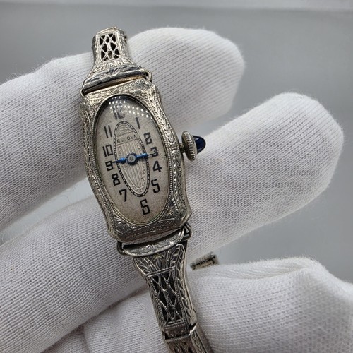 Ladies antique art - ladies,