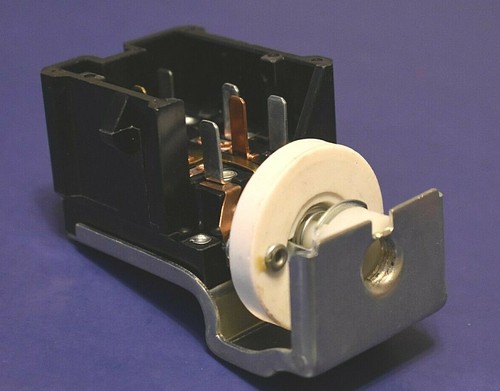 Headlight switch 1980 - headlight,
