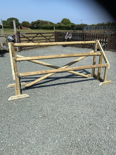 Triple spread horse jump - triple,