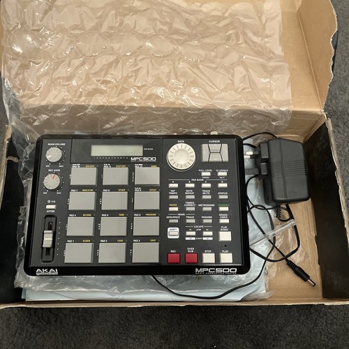 Akai mpc 500 - akai, sampler