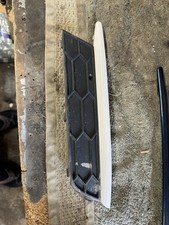 SKODA YETI FRONT BUMPER Grill FOG LIGHT COVER CAP Right Trim 5l0807682a Dsg 4x4