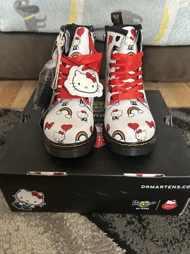 Martens hello kitty 60th - martens, x