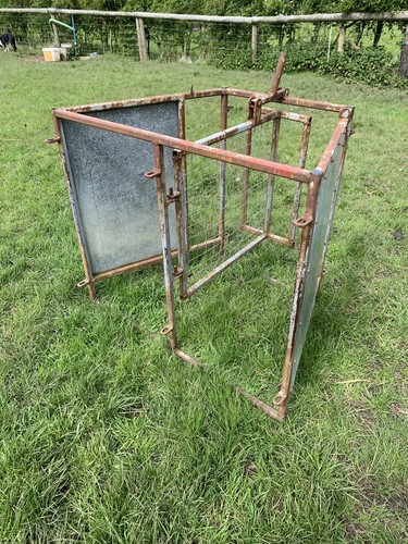 Sheep shedding gate - shedding,