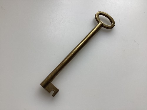 Large antique vintage - antique, brass