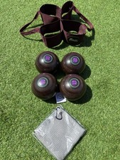 HENSELITE SUPERGRIP indoor/outdoor BOWLS size3 with carrier and new bowls cloth 