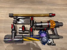 Dyson V15 Detect Absolute