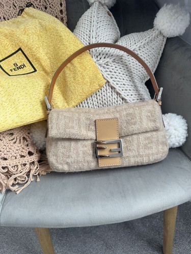 Fendi baguette bag - baguette, vintage