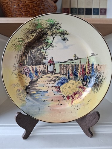 Vintage royal doulton milkmaid - vintage,