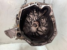 2016 Nissan Juke (F15) 1.5 dCi (K9K) ABS MANUAL TRANSMISSION 320101KB0A