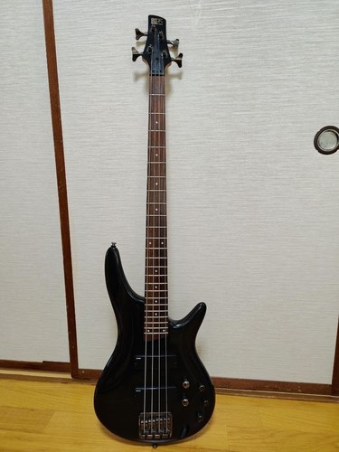 Ibanez 300 - ibanez, sr-300