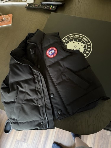Boys black canada goose - canada,