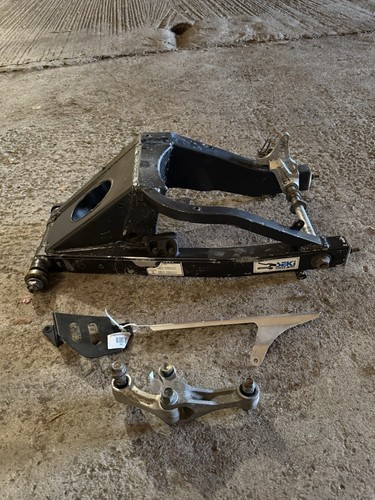 Yamaha tzr250 3xv swingarm - tzr250,