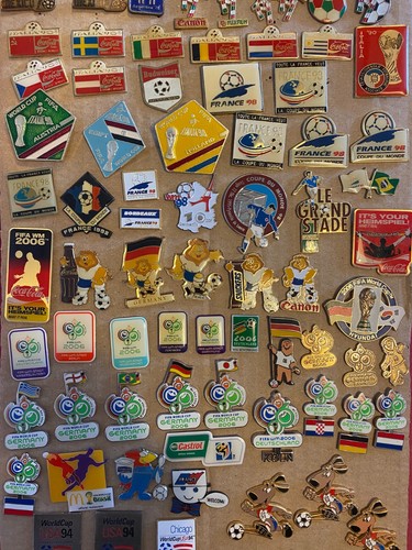 World cup enamel metal - world,