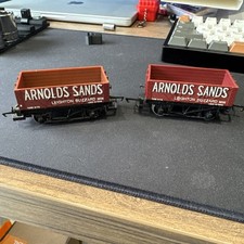 Hornby R.097 And R.717