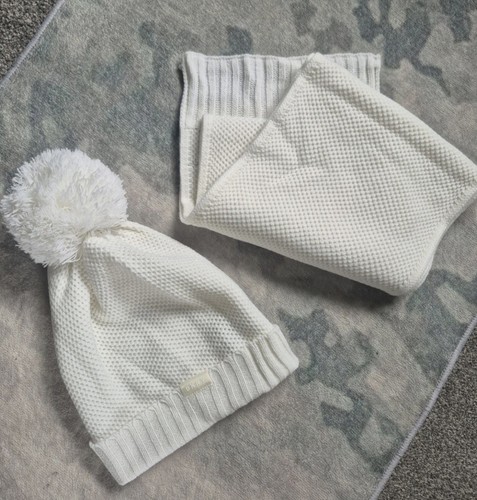 Dkny womens hat and scarf - dkny,