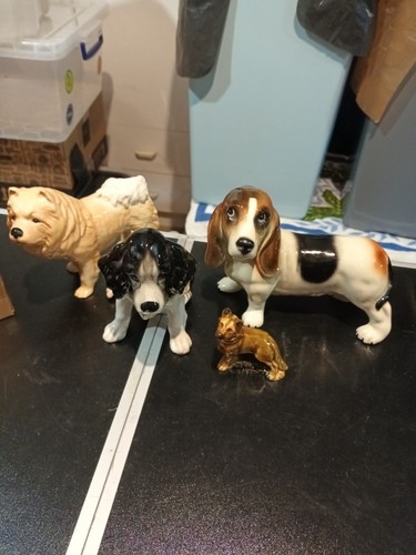 Vintage dog figures - inc, wade
