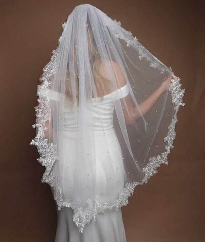 Finger tip veil - tip, tier