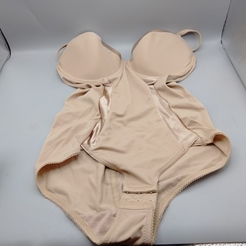 Marilyn monroe intimates - intimates, body