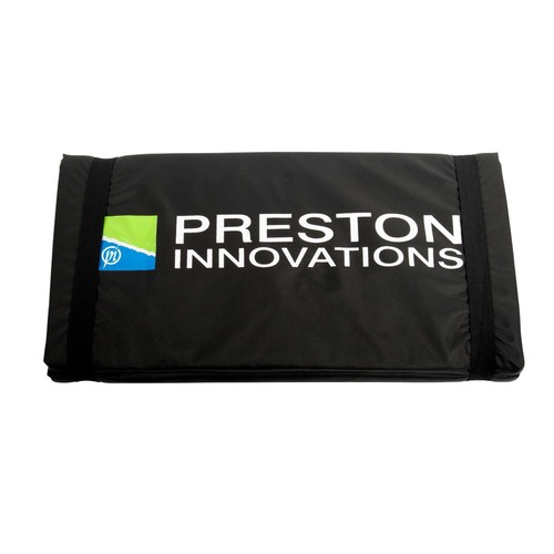 Preston fold away - away, unhooking