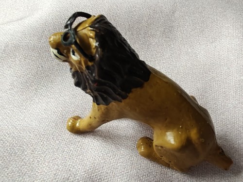 Corgi toys daktari clarence - corgi,